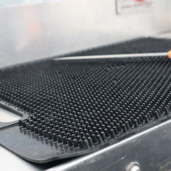 Fillet Away Fish Mat - black