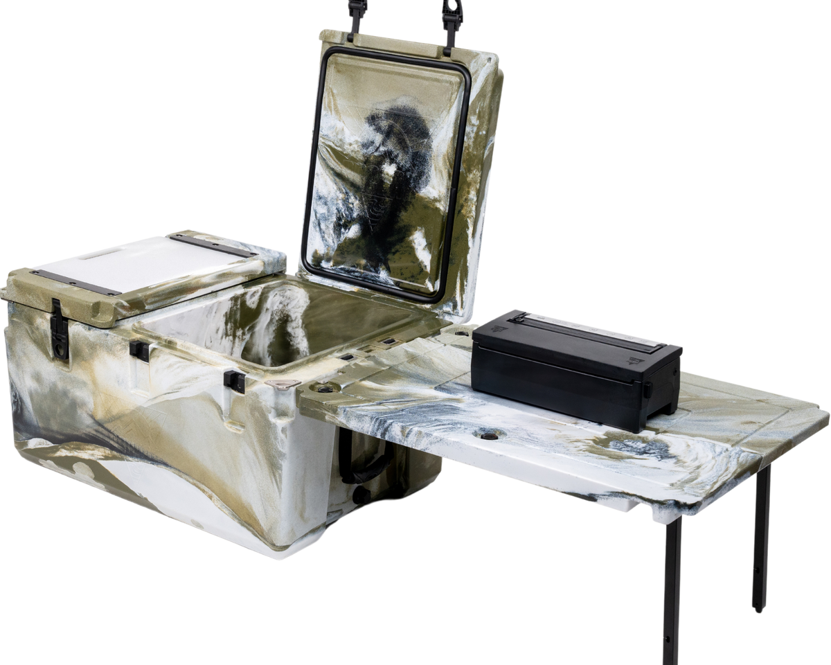 P88-MK Cooler & ROAM 18-V Portable Vacuum Sealer Combo