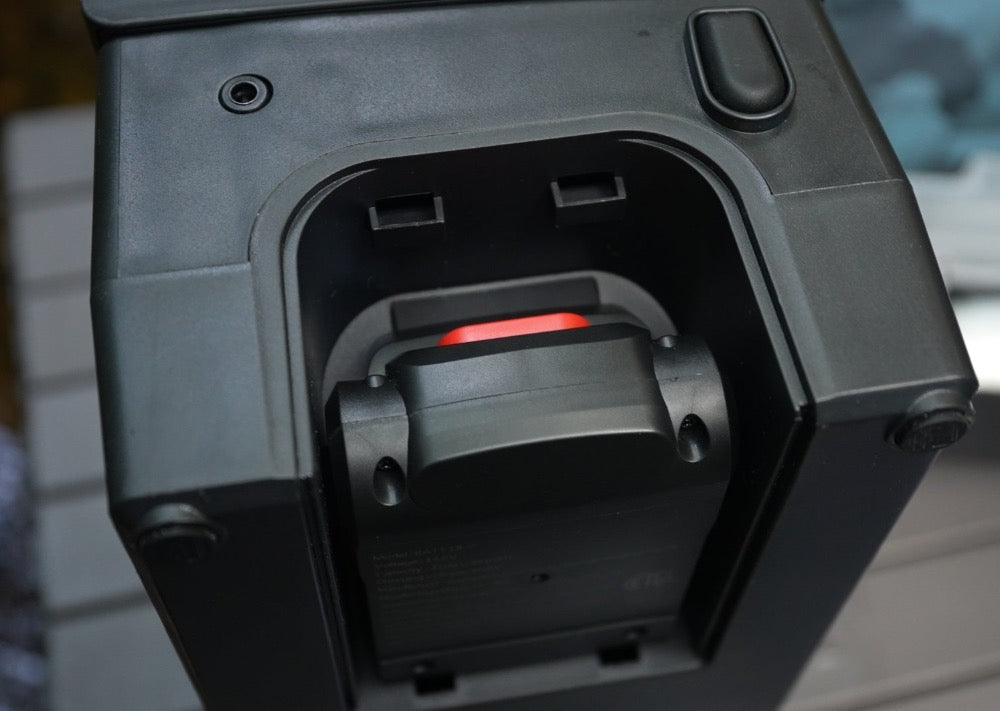 ROAM 18-V Portable Vacuum Sealer