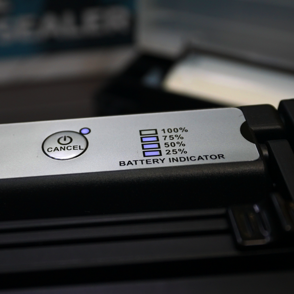 ROAM 18-V Portable Vacuum Sealer