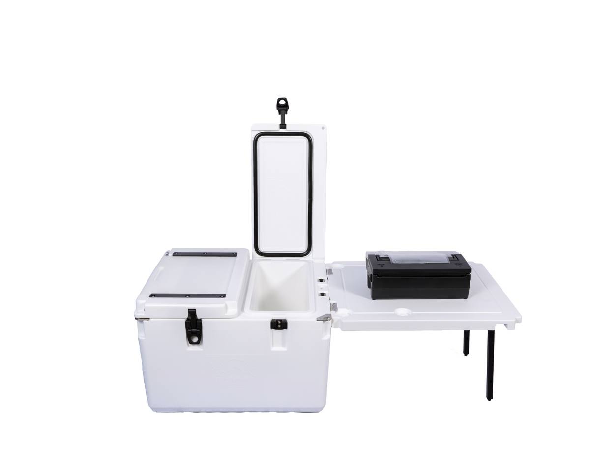 P60-MK Cooler and ROAM 18-V Portable Vacuum Sealer Combo